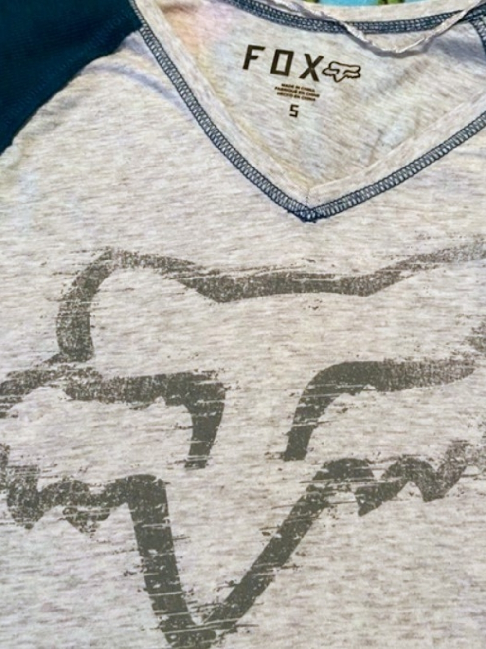 FOX RACING Teal & Grey Raglan Tee - Picture 2 of 4